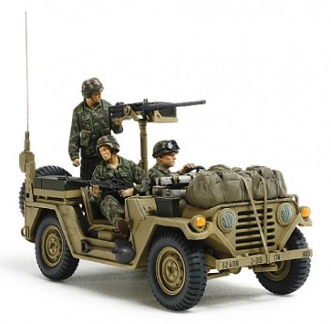 1/35 ﾐﾘﾀﾘｰﾐﾆﾁｭｱｼﾘｰｽﾞ 332 ｱﾒﾘｶ M151A2 ｸﾞﾚﾅﾀﾞ侵攻作戦 タミヤ, TAM53323, by タミヤ
