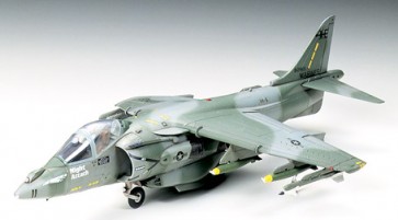 1/72  AV-8Bﾊﾘｱｰ2, TAM60721, by タミヤ