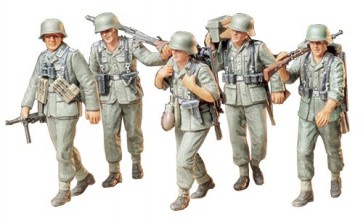 1/35 ﾐﾘﾀﾘｰﾐﾆﾁｭｱｼﾘｰｽﾞ 184 ﾄﾞｲﾂ機関銃ﾁｰﾑ｢行軍｣ｾｯﾄ タミヤ, TAM93314, by タミヤ