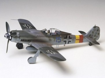1/48 傑作機シリーズ フォッケウルフ Fw190D-9 タミヤ, TAM92805, by タミヤ