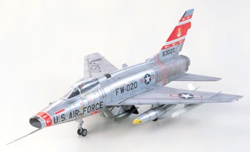 1/72  F-100Dｽｰﾊﾟｰｾｲﾊﾞｰ, TAM60760, by タミヤ