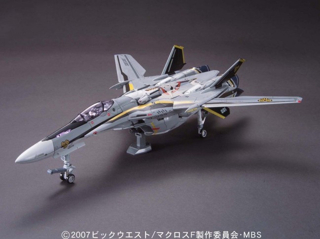 1/72  スーパーメサイアバルキリー オズマ機 マクロスF(フロンティア 楽天市場】マクロスF(フロンティア) 1／72 VF－25S メサイア