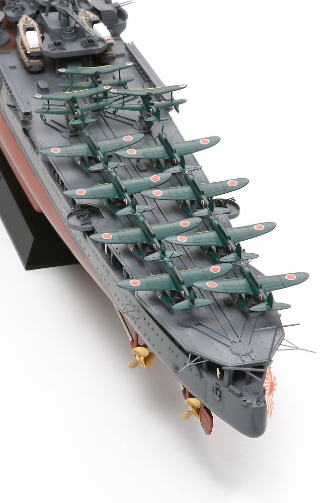 タミヤ 日本航空巡洋艦 最上 1/350 シリーズ21 Amazon | タミヤ 1/350 艦船シリーズ No.21 日本海軍 航空巡洋艦
