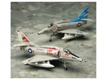 1/144 A-4F スカイホーク レディ･ジェシー/ブルーテイルフライズ (2機セット) プラッツ, PLZ61581, by プラッツ
