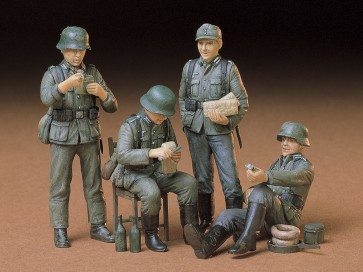 1/35MM ﾄﾞｲﾂ歩兵・休息ｾｯﾄ 【ｽｹｰﾙ特別販売】 タミヤ, TAM63966, by タミヤ