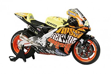 1/12 ﾚﾌﾟｿﾙ RC211V ﾊﾞﾚﾝｼｱ(完成品), TAM21019, by タミヤ