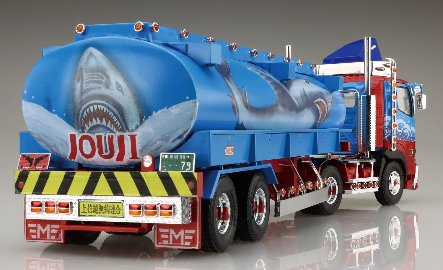 1/32 バリューデコトラ No.55 三代目鮫肌慕情(大型