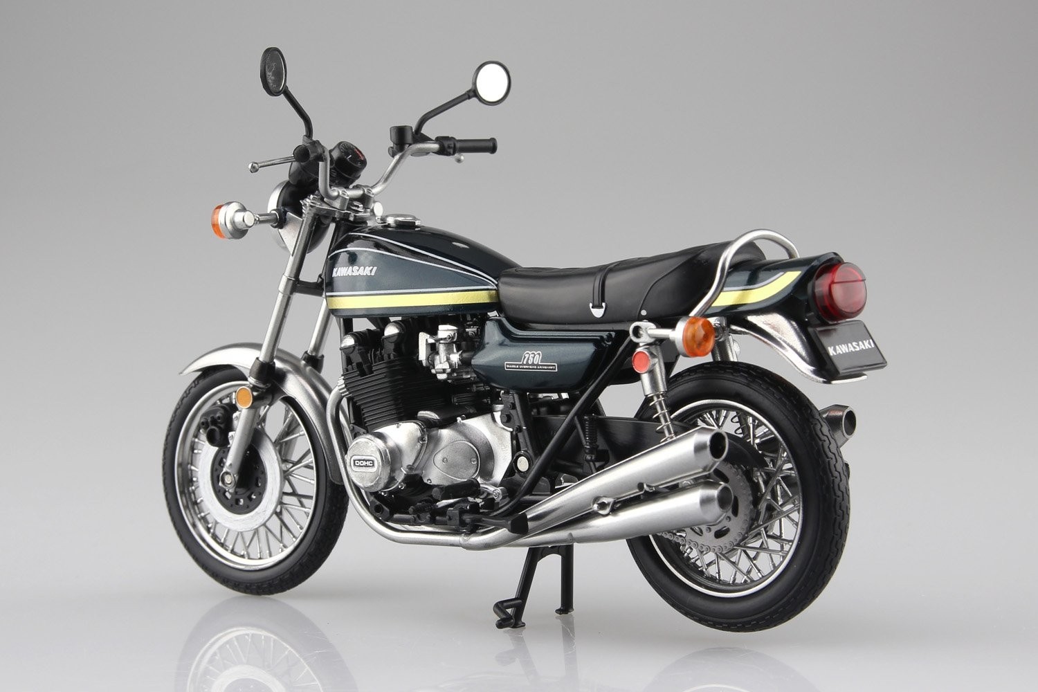 アオシマ スカイネット1/12 KAWASAKI 750RS (Z2) 玉虫ブルー | 東京