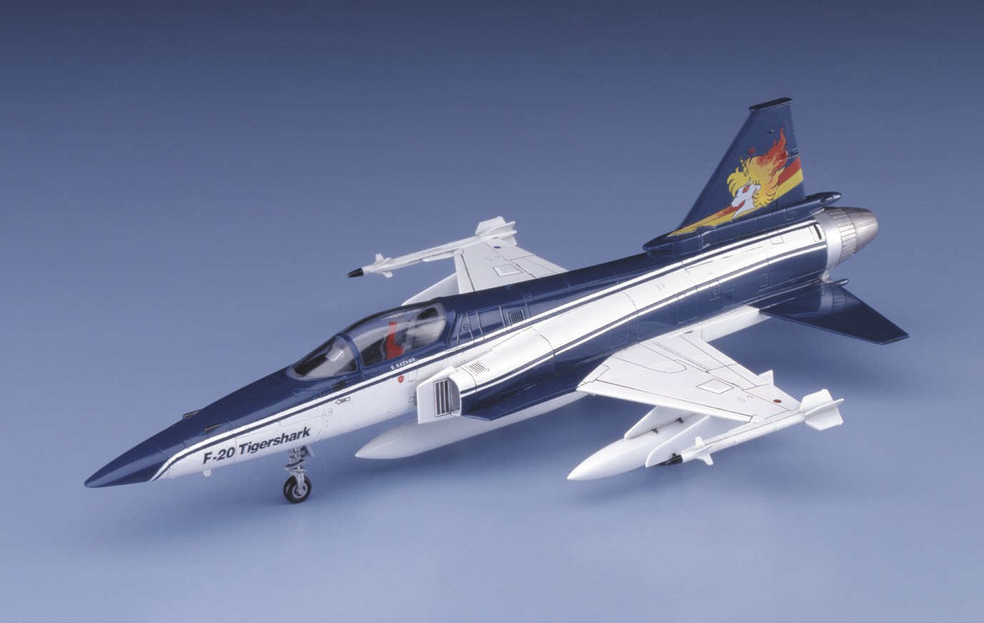 【ロビー品】F-20タイガーシャーク エリア88 風間真仕様 ロビー品】F-20タイガーシャーク エリア88 風間真仕様 ロビー品