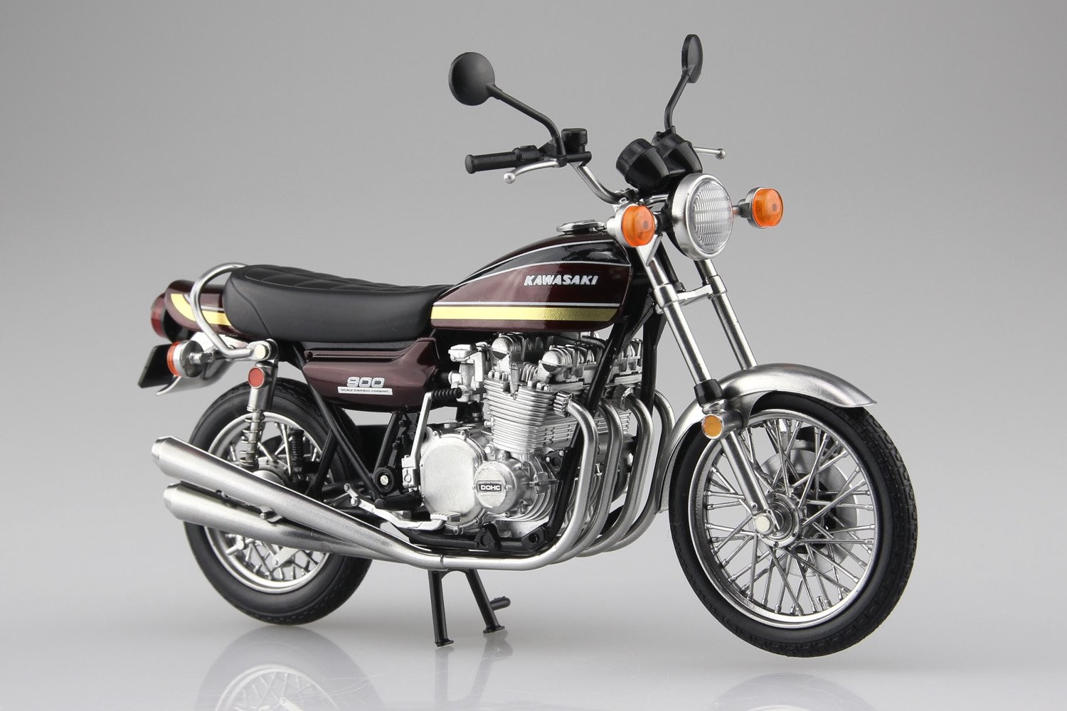 1-12-kawasaki-900-super4-z1-