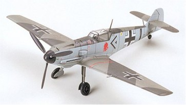1/72  ﾒｯｻｰｼｭﾐｯﾄBf109E3, TAM60750, by タミヤ