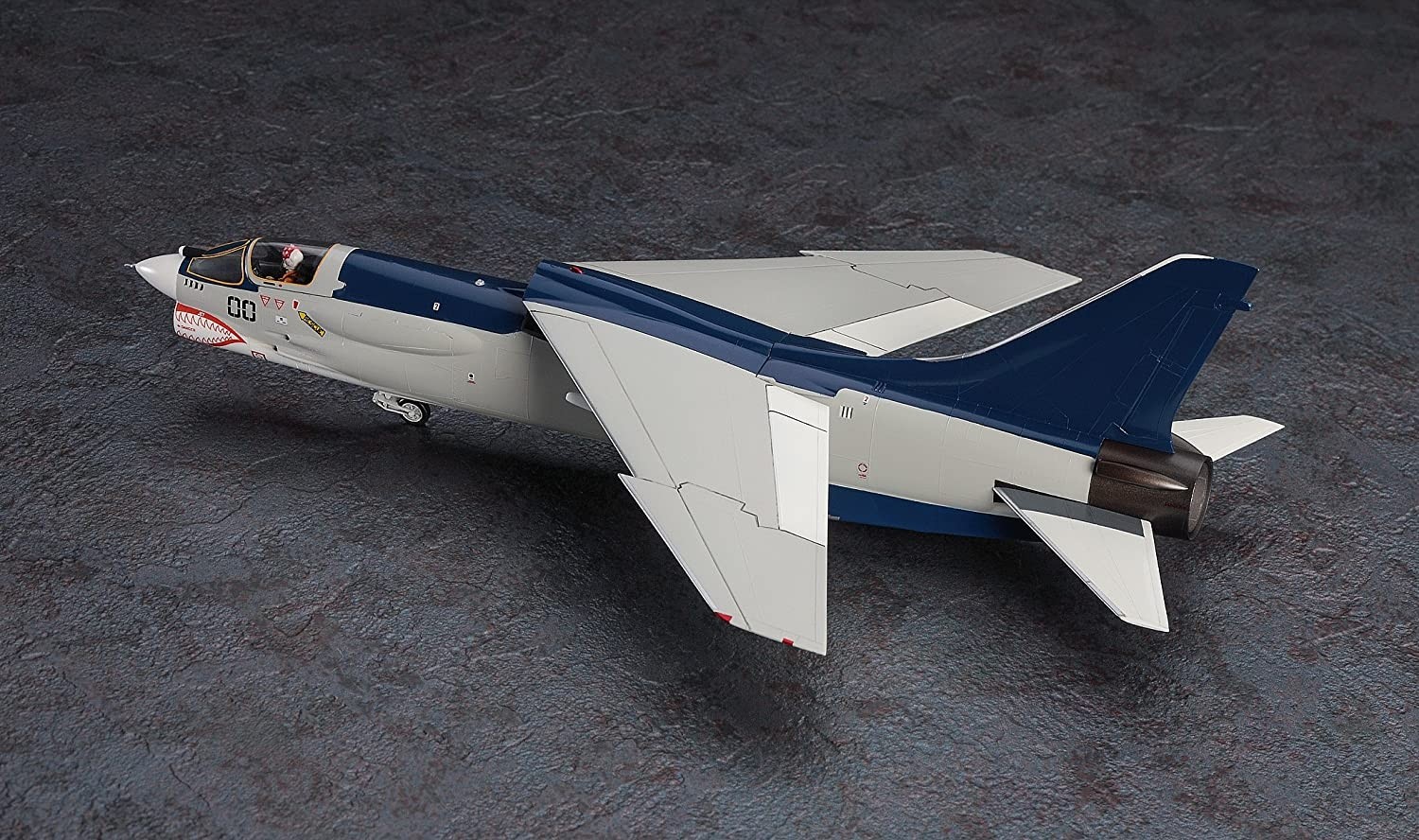 1/72 「エリア88」F-8E クルーセイダー 風間 真 ハセガワ | 東京ホビー