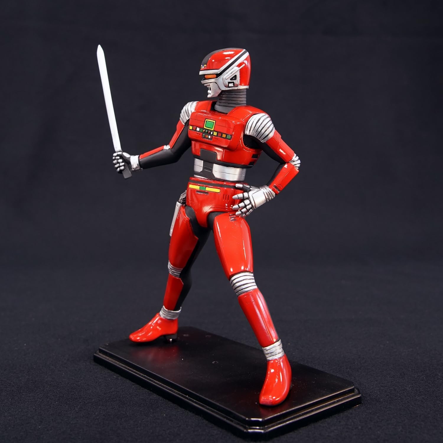 1/8 宇宙刑事シャリバン ソフビキット復刻版 海洋堂 | 東京ホビーポータル