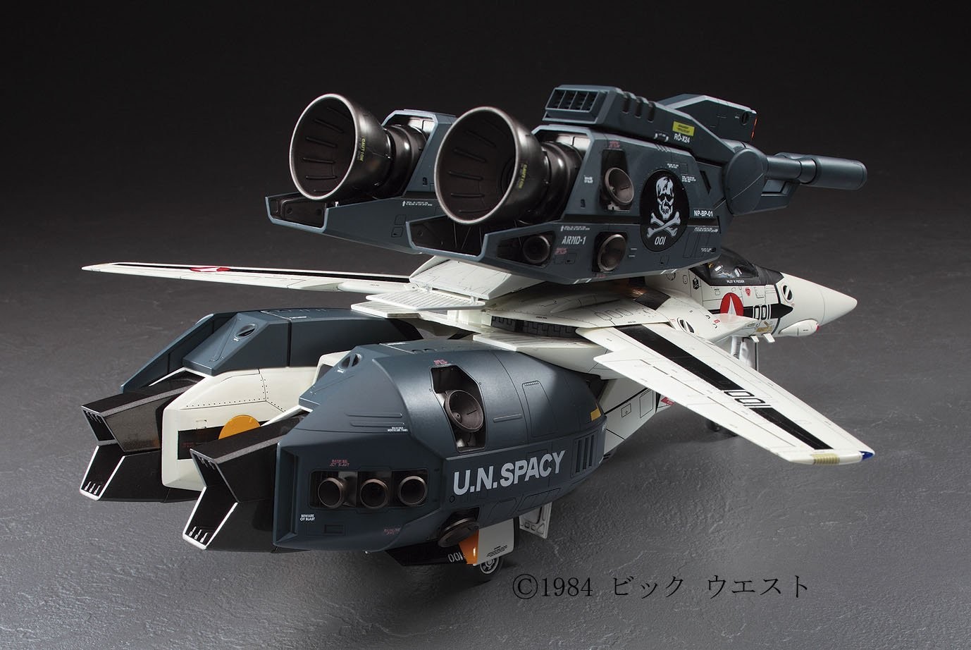 1/48 超時空要塞マクロス VF-1S/A ｽﾄﾗｲｸ/ｽｰﾊﾟｰﾊﾞﾙｷﾘｰ“ｽｶﾙ小隊