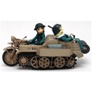 1/35 少女終末旅行 ケッテンクラート w/チト&ユーリ フィギュア2体セット, PLZ46632, by プラッツ