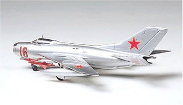 1/100 コンバットエアプレーンシリーズ CP-09 ミグ 19 ファーマー タミヤ, TAM16091, by タミヤ