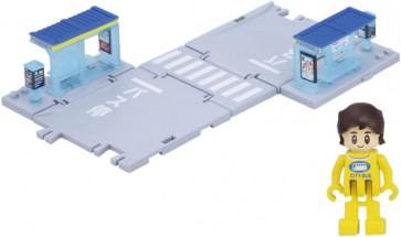 トミカタウン バス停 (乗客付き) タカラトミー, TAK33977, by タカラトミー