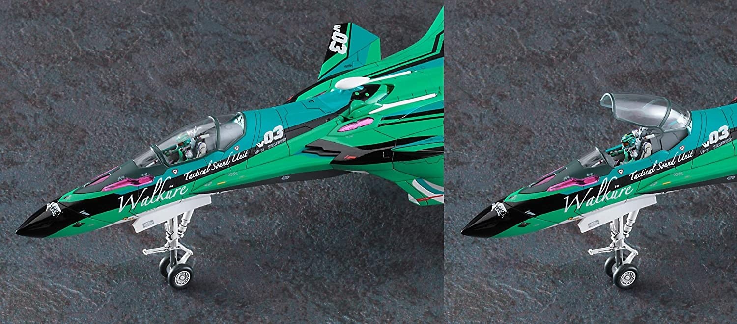 1/72 VF‐31E ジークフリード レイナ・プラウラー カラー 劇場版