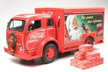 1/24 ダンバリー・ミント クラシック・オブ・オープンロードシリーズ コカコーラ クリスマストラック 1950年代 (完成品) タミヤ, TAM91730, by タミヤ