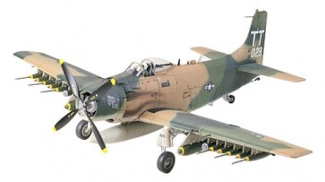 1/48 傑作機シリーズ ダグラスA-1J スカイレーダー アメリカ空軍 タミヤ, TAM92508, by タミヤ