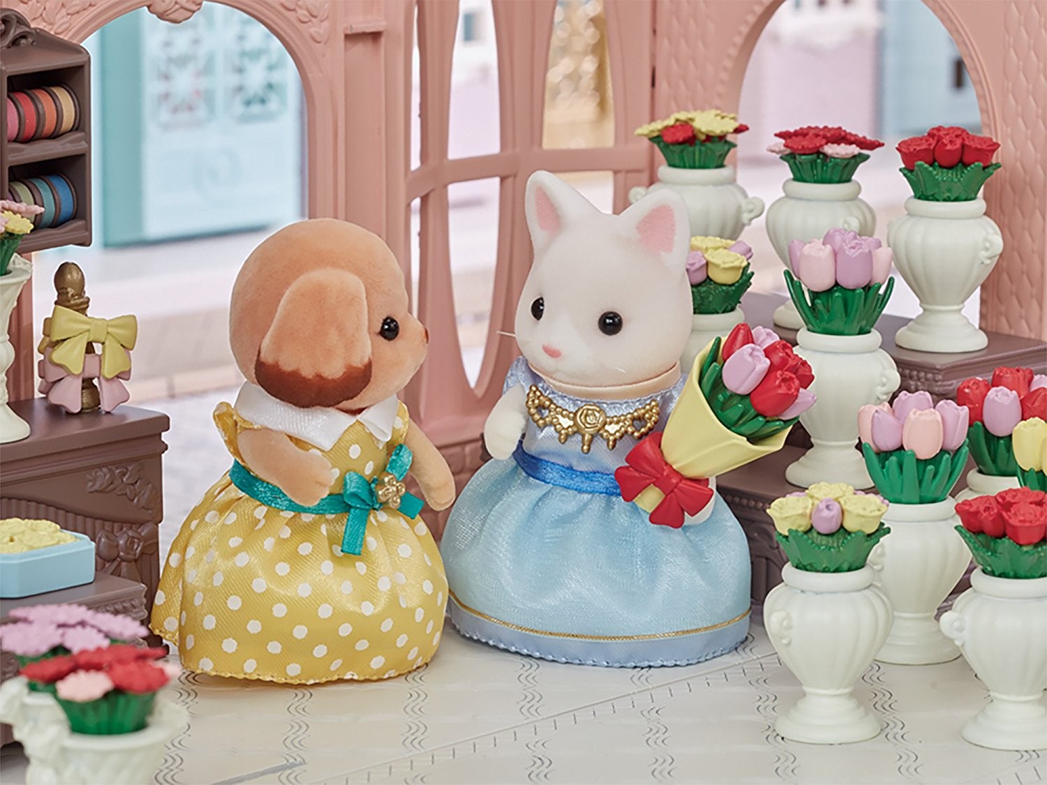 シルバニアファミリー 街のドレスアップセット（ライトブルー&イエロー